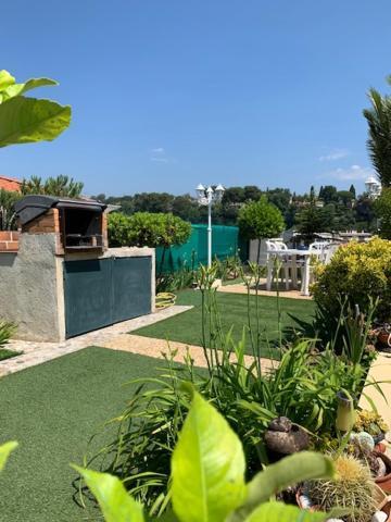 Jardin D'azur Proche *